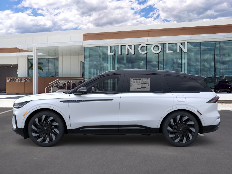 New 2026 Lincoln Nautilus Reserve w/ Jet Appearance Package AWD/4WD image 3