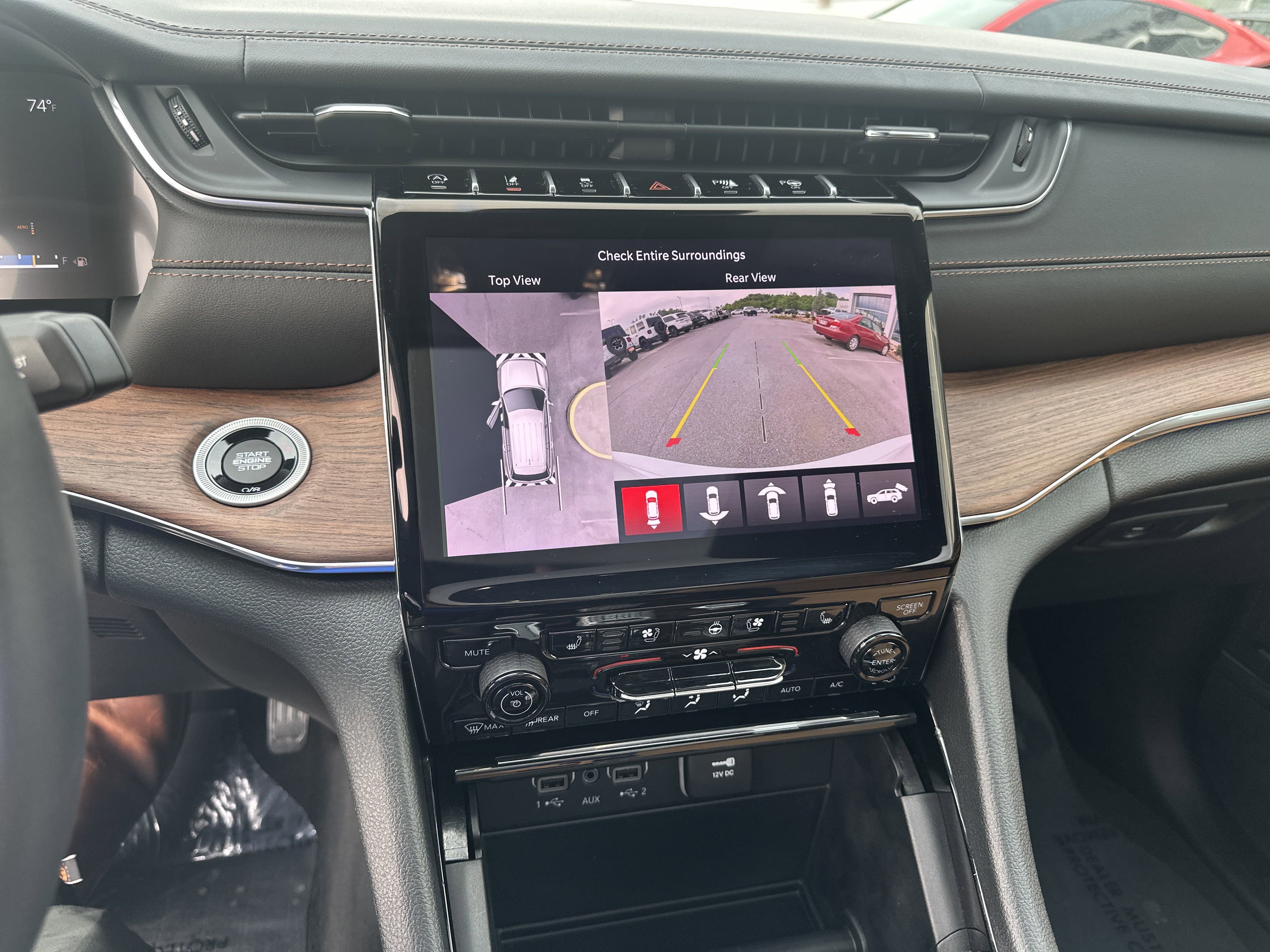 Used 2024 Jeep Grand Cherokee Summit image 36