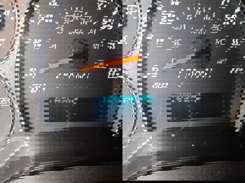 Used 2017 Chevrolet Express 2500 image 26