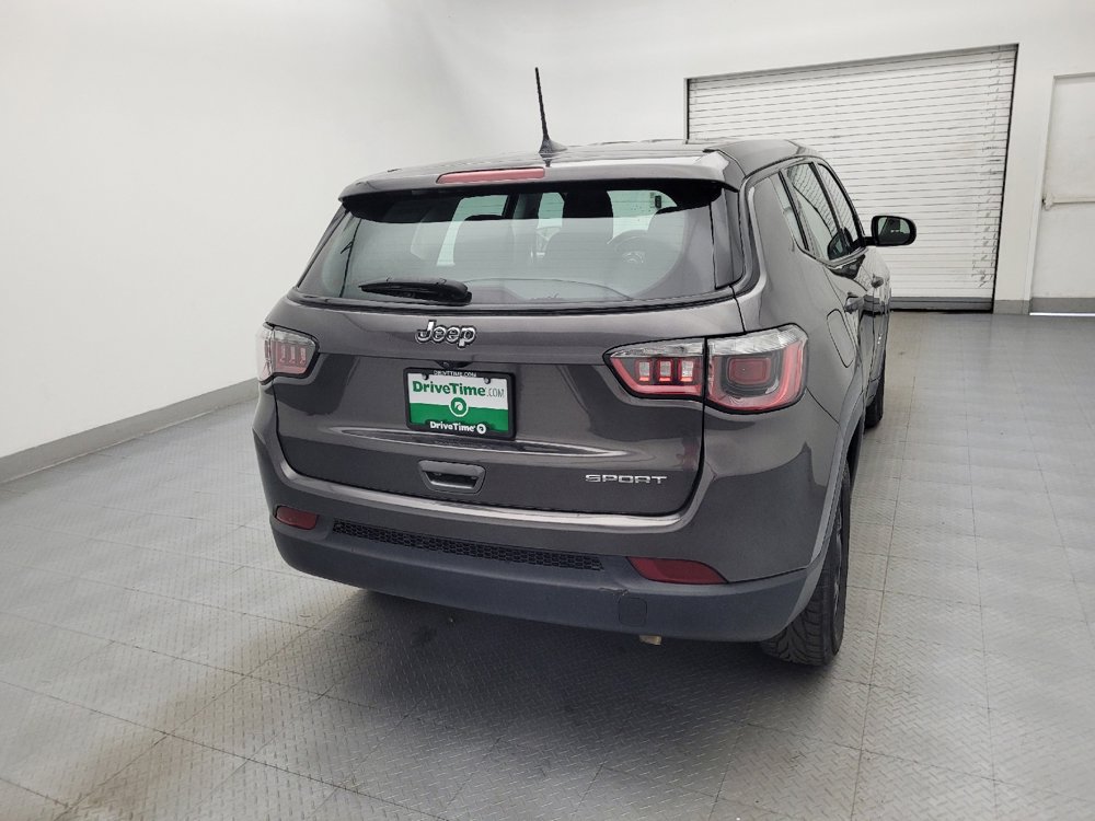 Used 2019 Jeep Compass Sport image 7