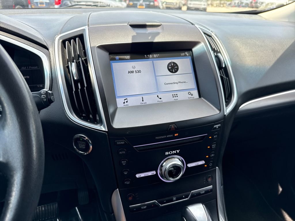 Used 2017 Ford Edge Titanium FWD image 18