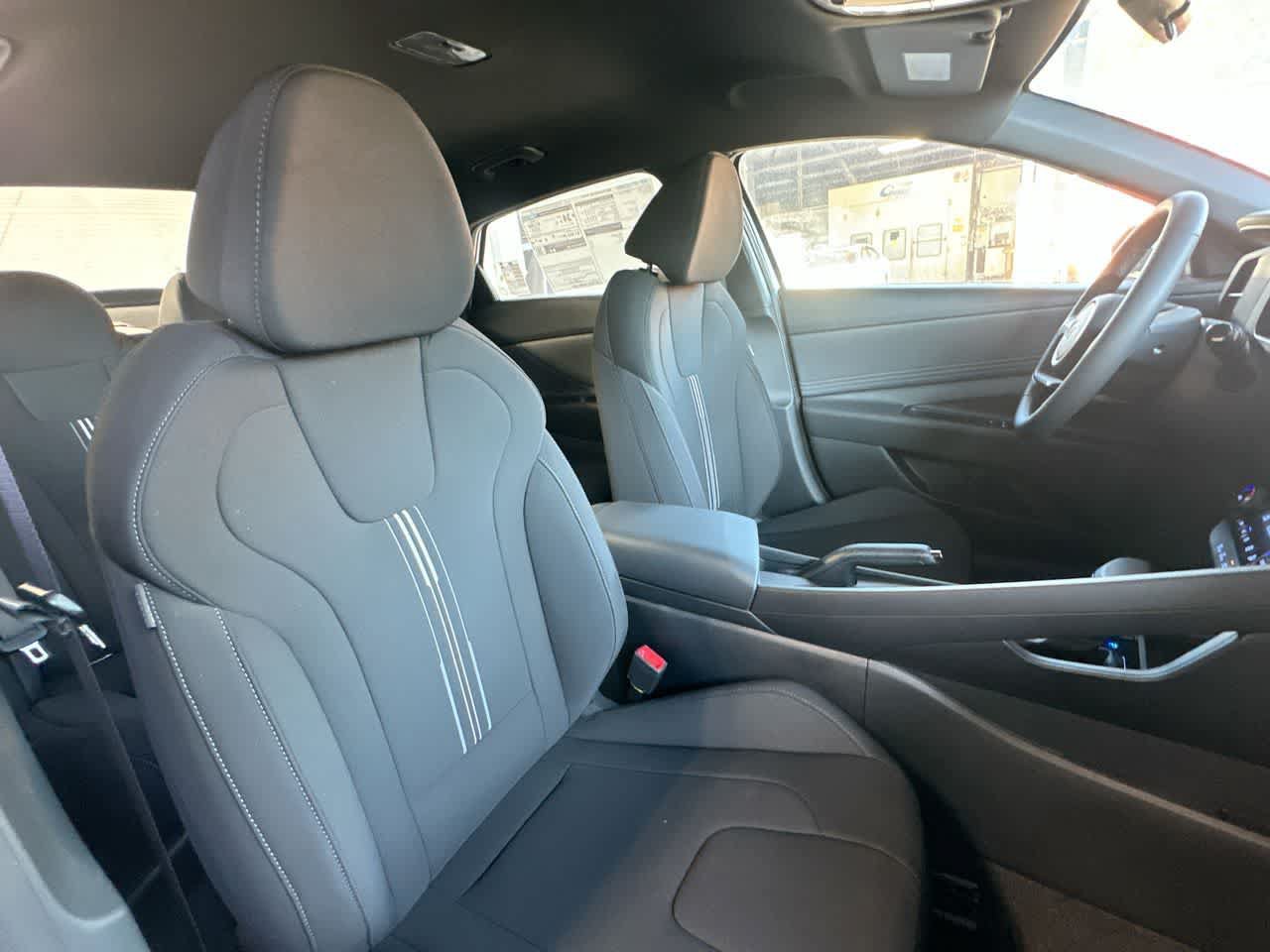 New 2026 Hyundai Elantra Sport FWD image 27