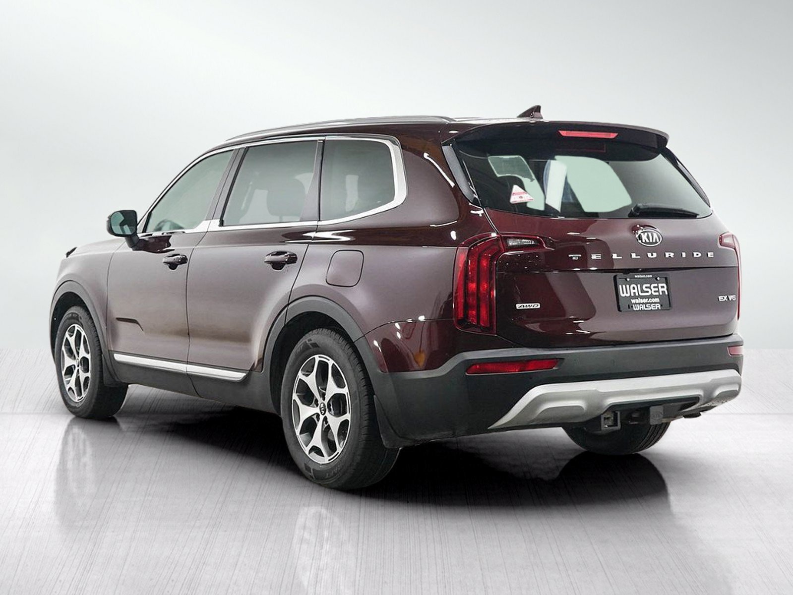 Used 2020 Kia Telluride EX AWD/4WD image 3