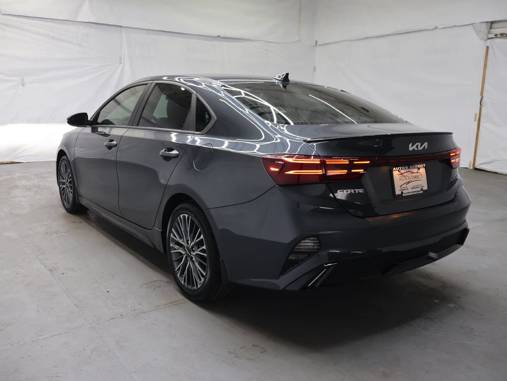 Used 2024 Kia Forte GT-Line w/ GT-Line Premium Package FWD image 5