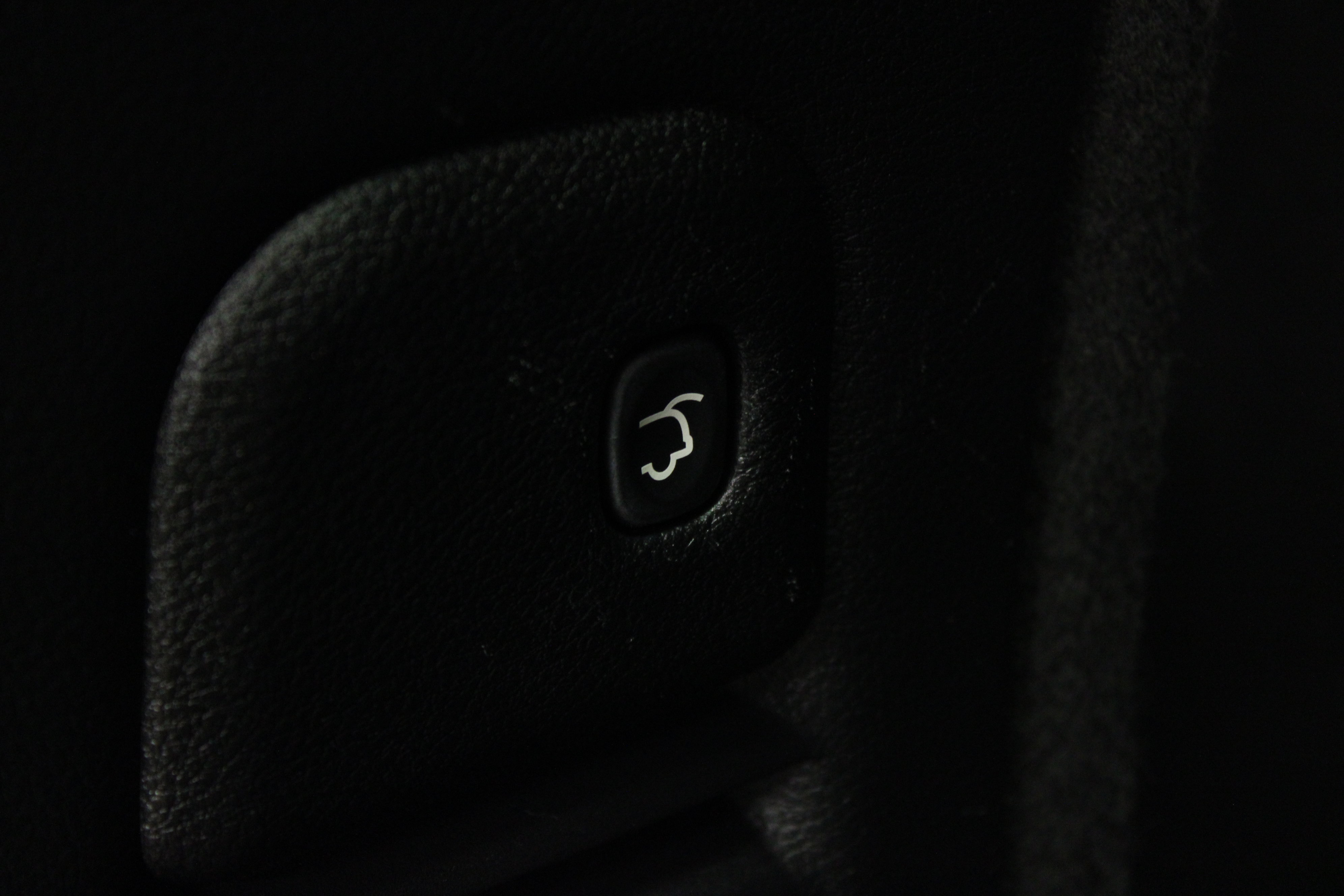 Used 2019 Dodge Durango Citadel w/ Technology Group AWD/4WD image 15