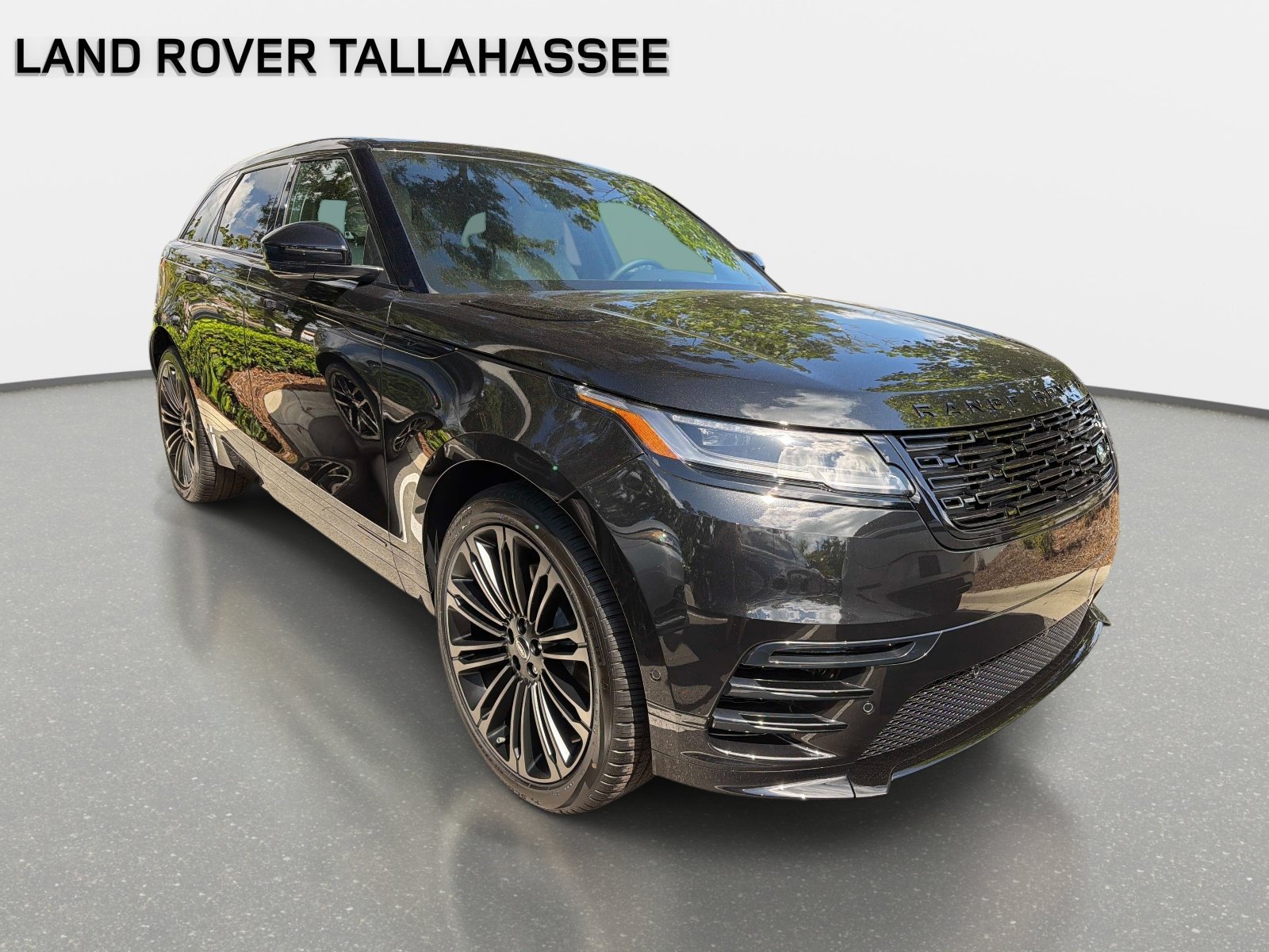 New 2026 Land Rover Range Rover Velar Belgravia AWD/4WD image 3