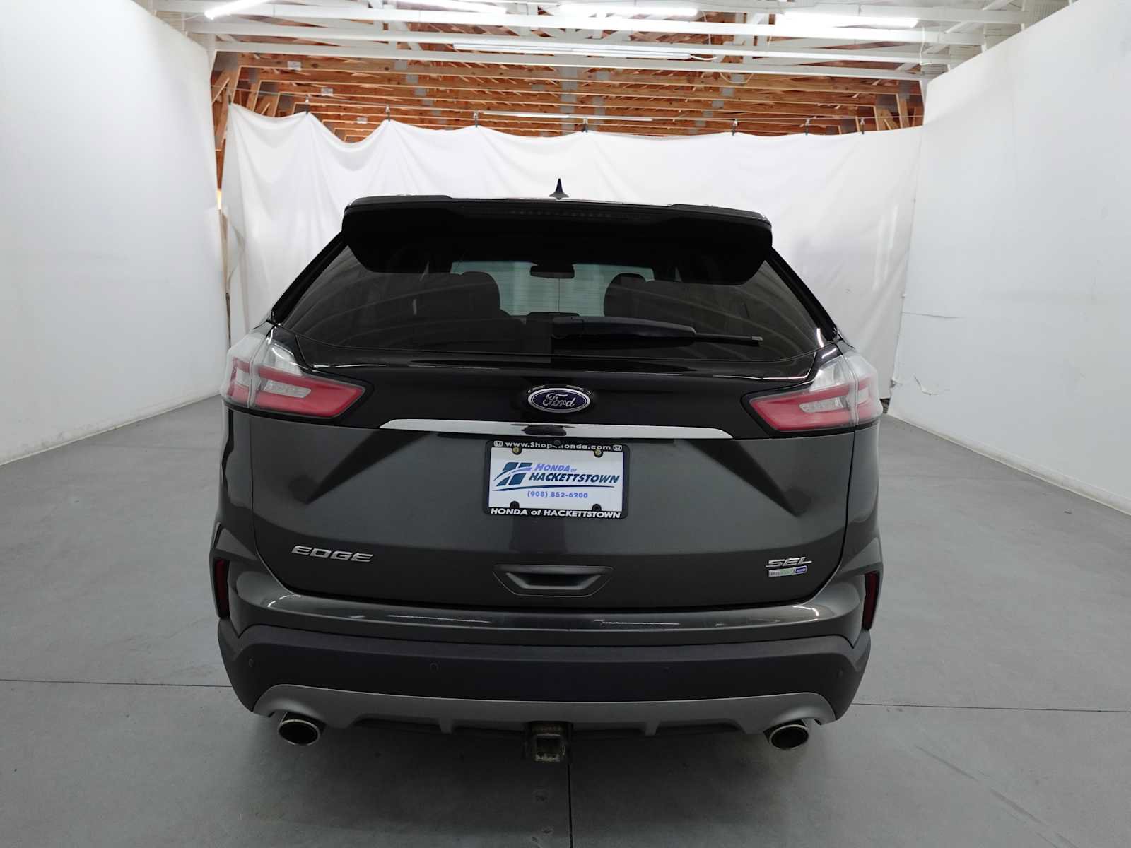 Used 2019 Ford Edge SEL w/ Equipment Group 201A AWD/4WD image 6