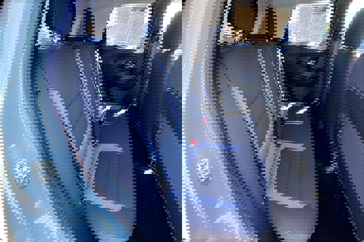 Used 2025 Chevrolet TrailBlazer LS w/ LS Convenience Package image 23