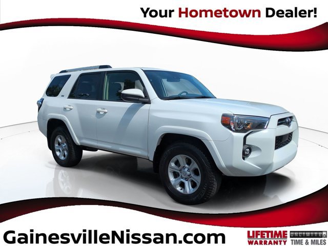Used 2024 Toyota 4Runner SR5 image 1
