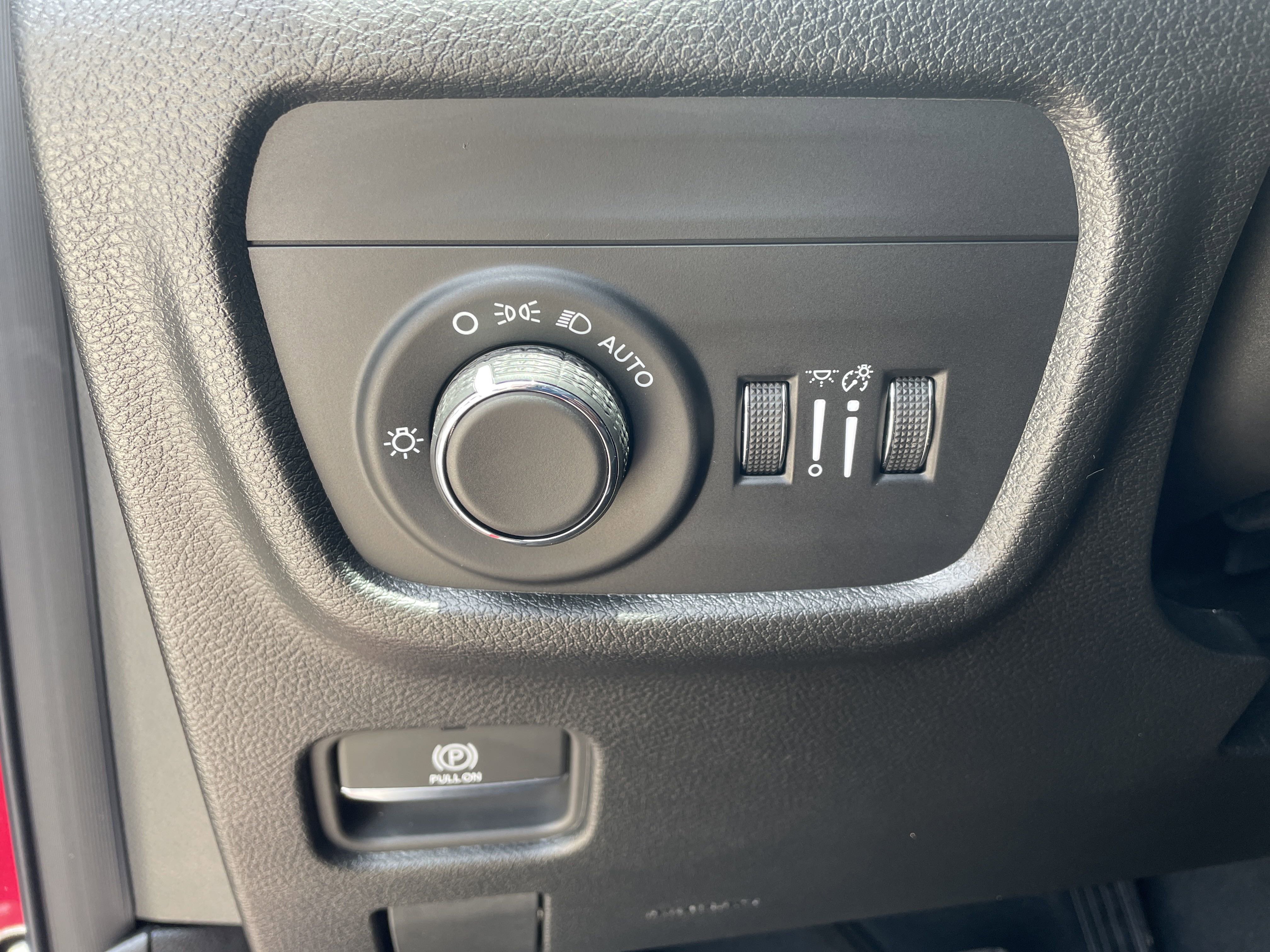 New 2025 Jeep Grand Cherokee L Altitude image 19