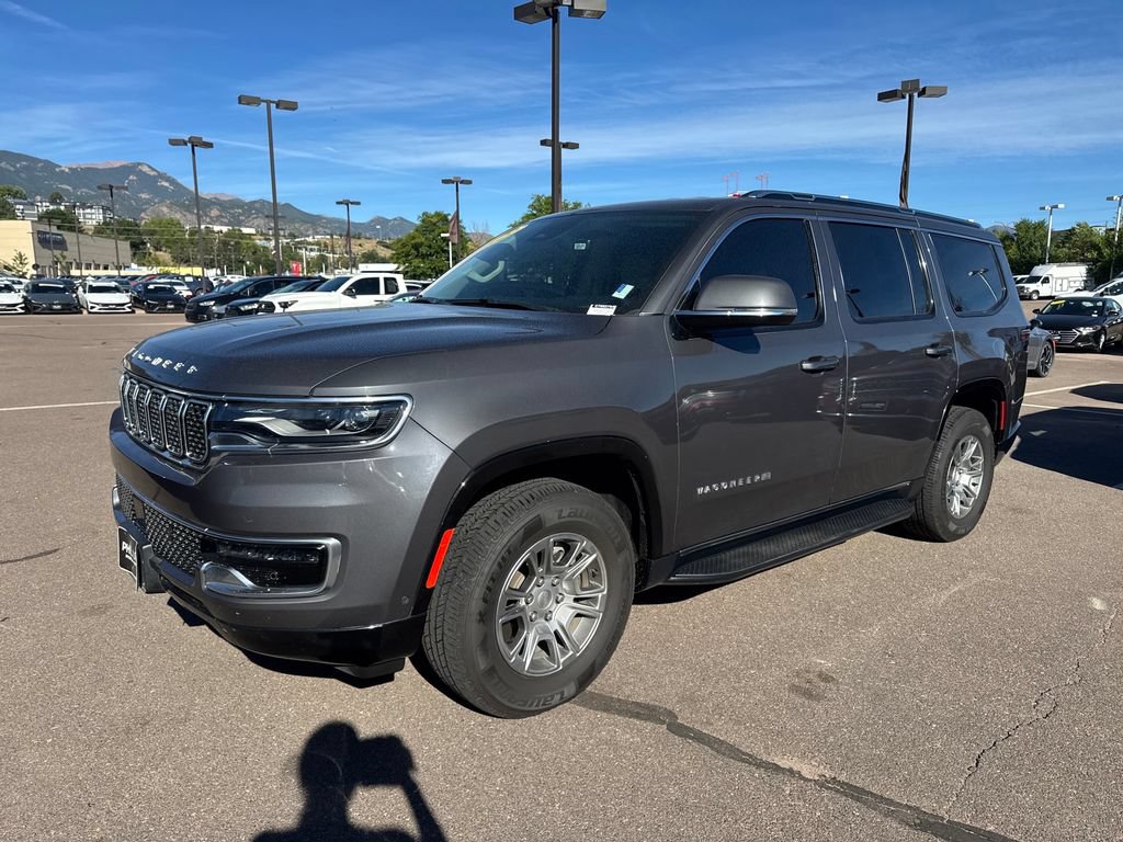 Used 2022 Jeep Wagoneer Series I AWD/4WD image 7