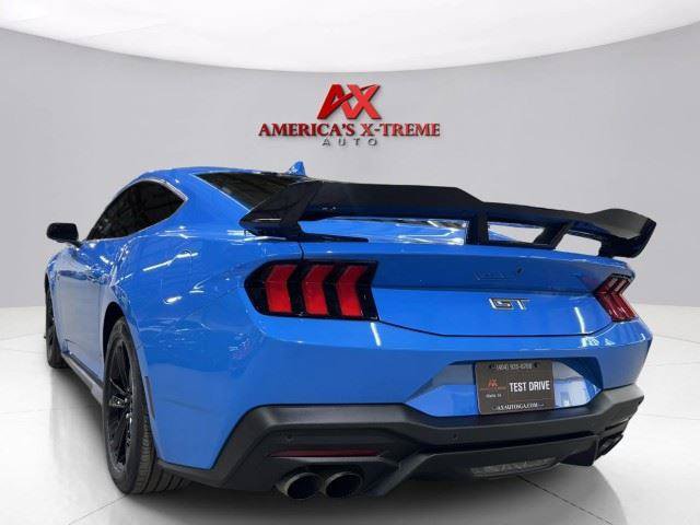 Used 2024 Ford Mustang GT RWD image 5