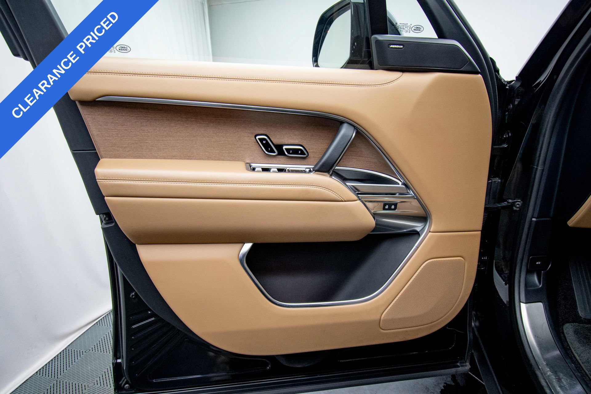 Used 2023 Land Rover Range Rover SE AWD/4WD image 22