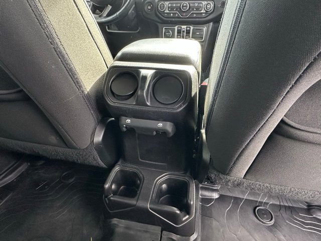 Used 2018 Jeep Wrangler Unlimited Sport S image 31