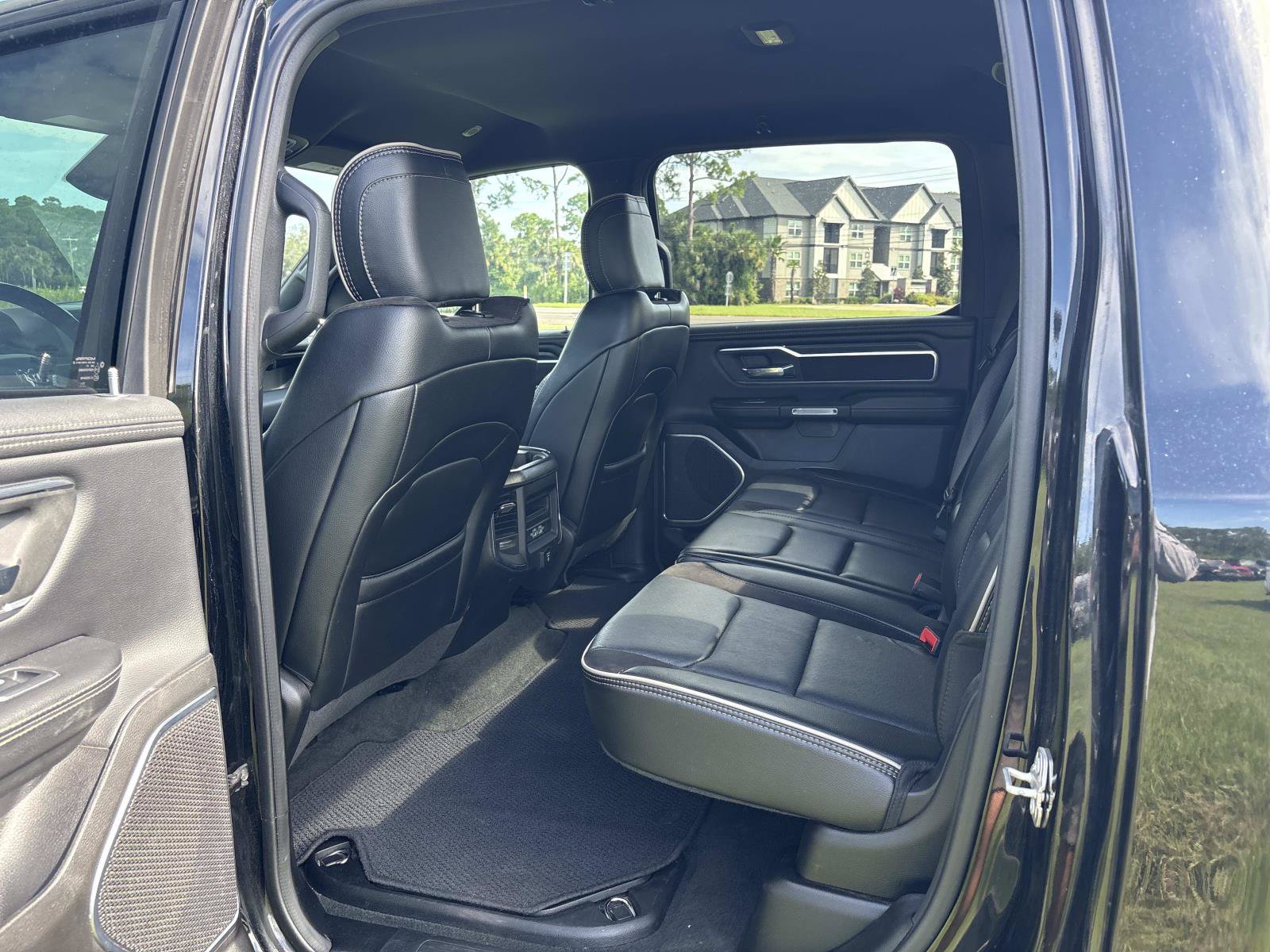 Certified 2024 RAM 1500 Laramie AWD/4WD image 16