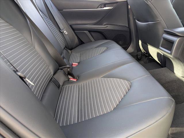 Used 2024 Toyota Camry SE w/ Cold Weather Package image 18