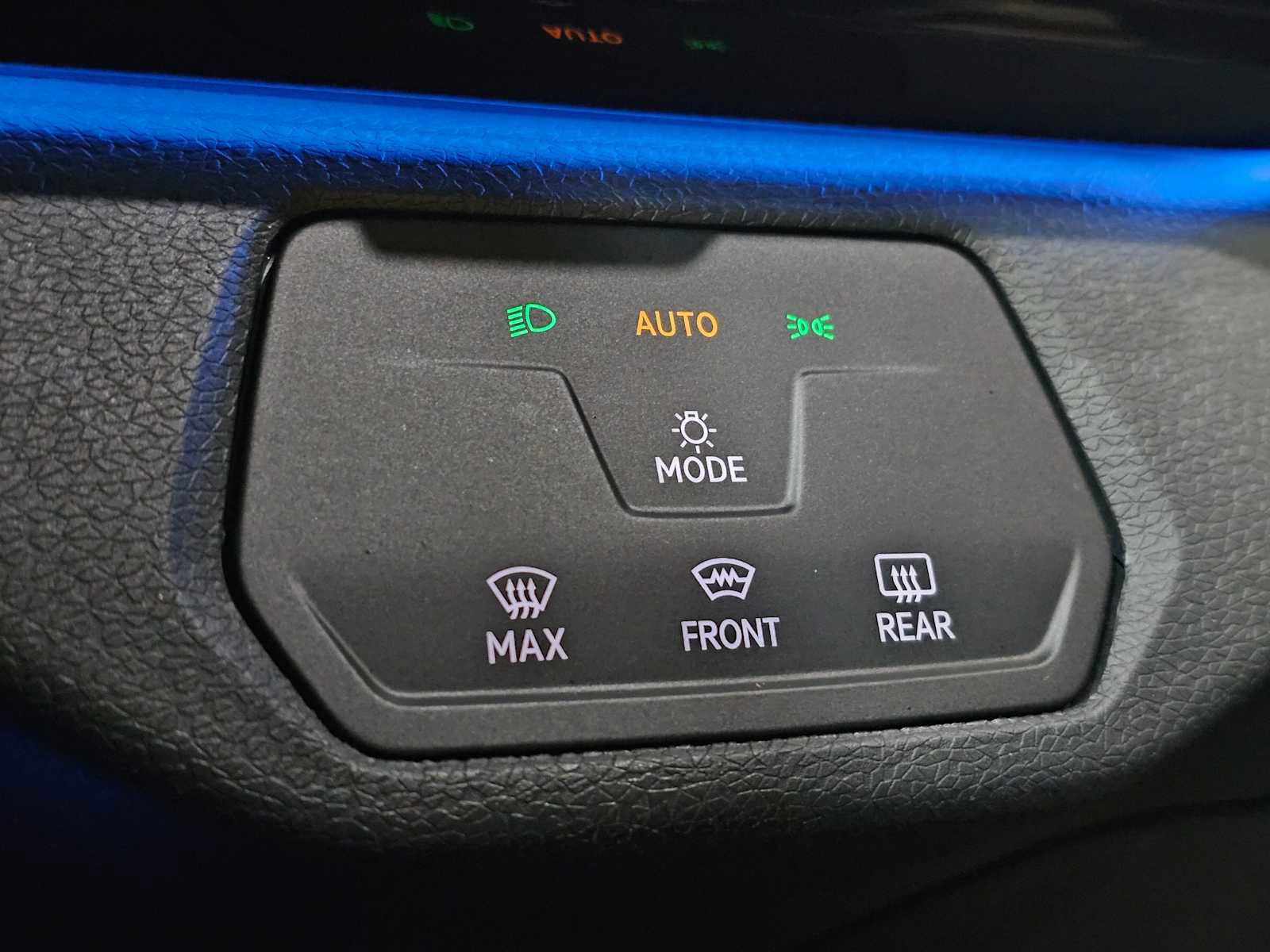 Used 2022 Volkswagen ID.4 Pro image 29