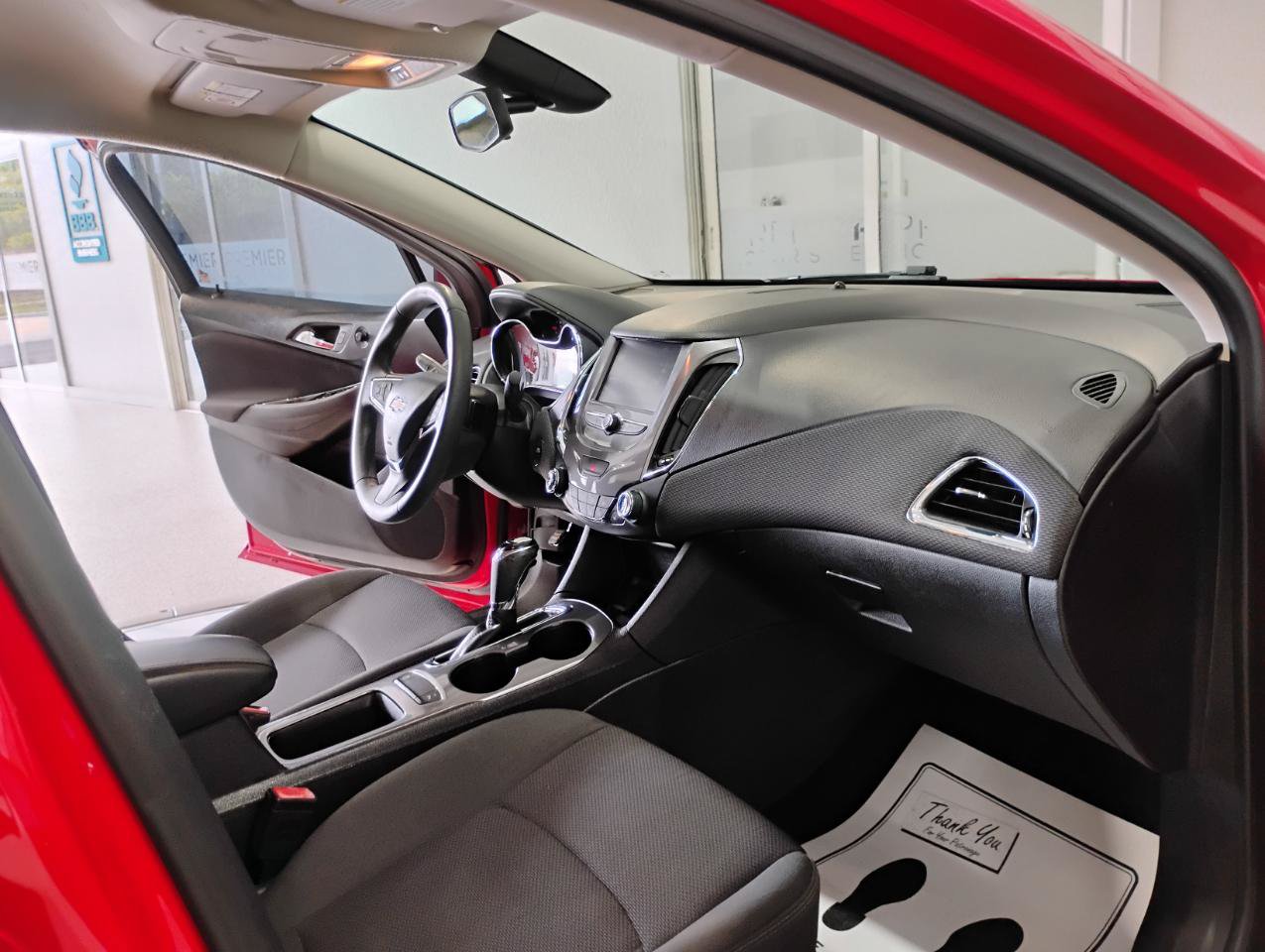 Used 2017 Chevrolet Cruze LT w/ Convenience Package FWD image 76