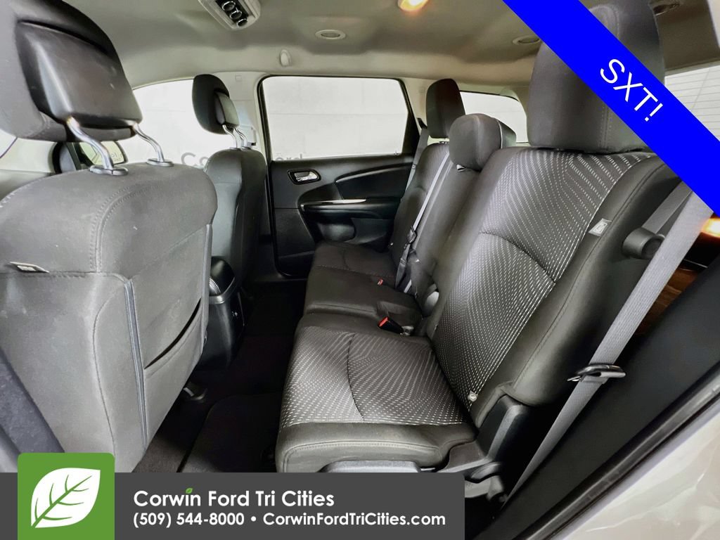 Used 2016 Dodge Journey SXT AWD/4WD image 26