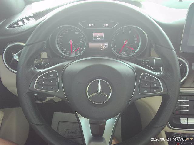 Used 2018 Mercedes-Benz CLA 250 4MATIC image 5