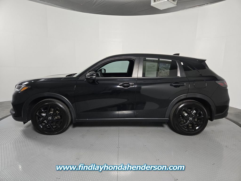 Certified 2025 Honda HR-V Sport image 3