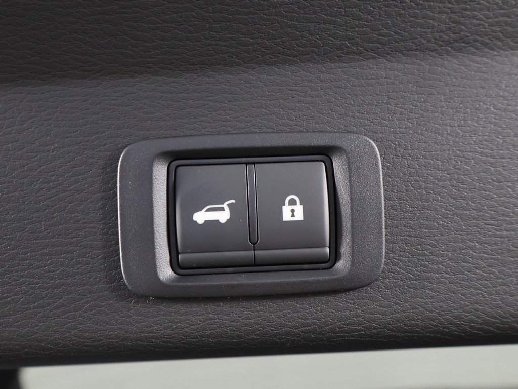 New 2026 Mitsubishi Outlander SE image 23