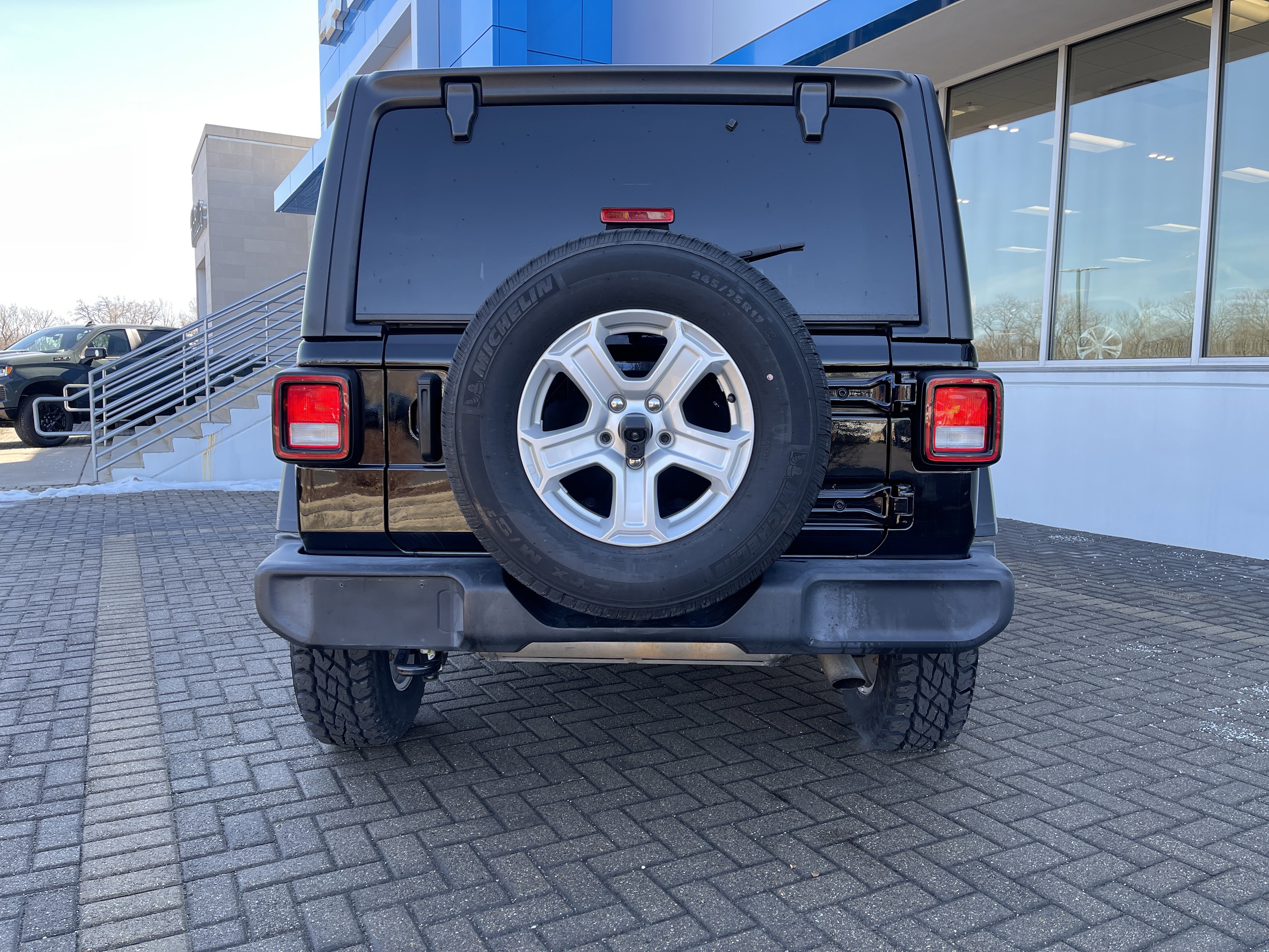 Used 2021 Jeep Wrangler Unlimited Sport S image 4