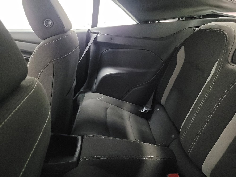 Used 2020 Chevrolet Camaro LT RWD image 18