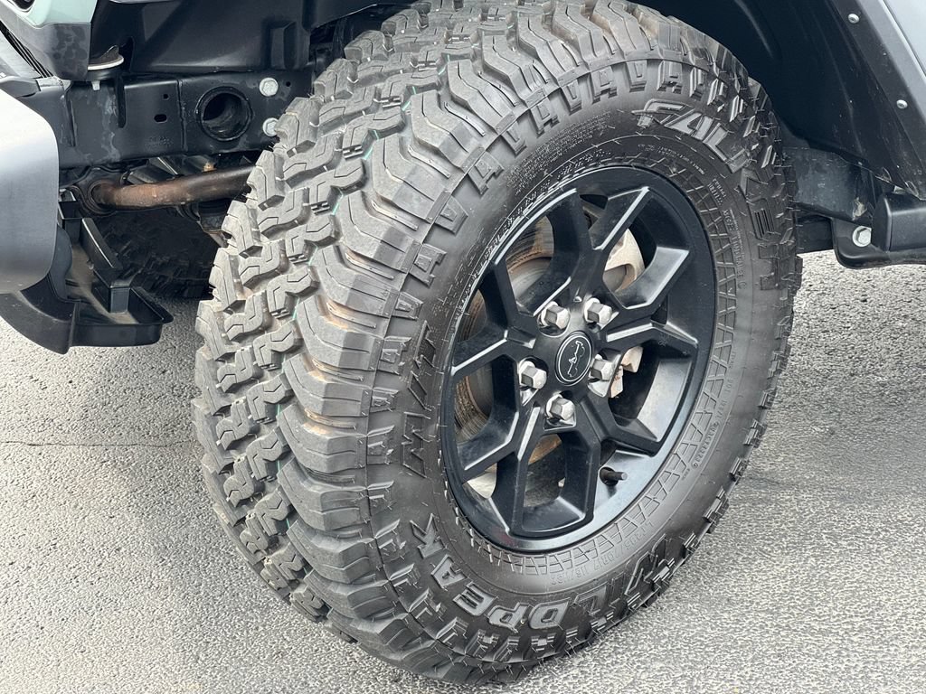 Used 2024 Jeep Wrangler Unlimited Sport AWD/4WD image 9