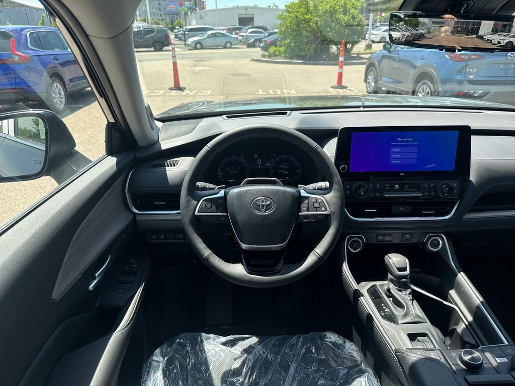 New 2026 Toyota Grand Highlander AWD image 11
