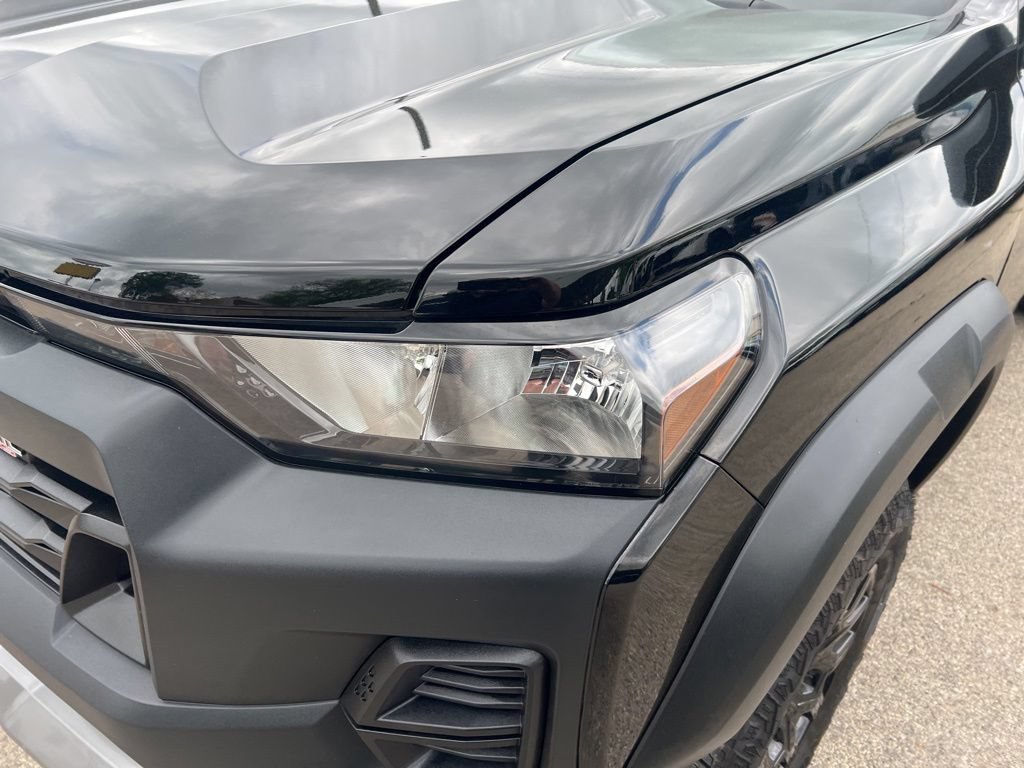 Used 2024 Chevrolet Colorado Trail Boss w/ Advanced Trailering Package AWD/4WD image 26