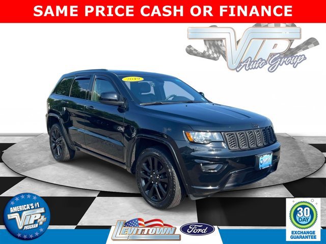 Used 2019 Jeep Grand Cherokee Altitude AWD/4WD video 1