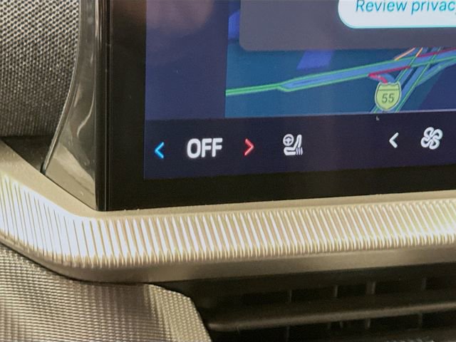 Used 2025 Ford Explorer ST-Line w/ ST-Line Street Pack image 21