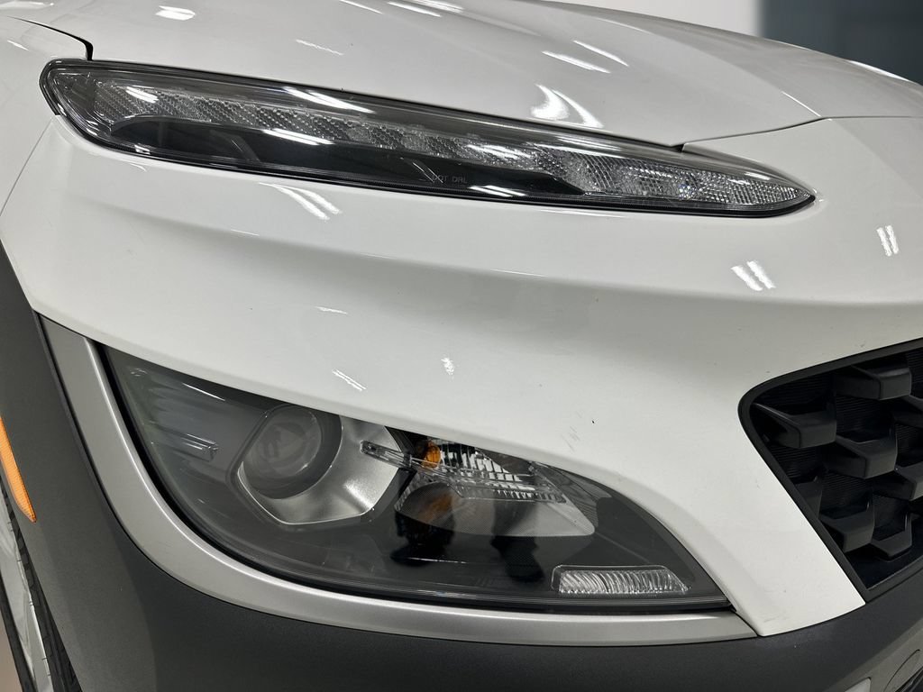 Certified 2023 Hyundai Kona SEL FWD image 11