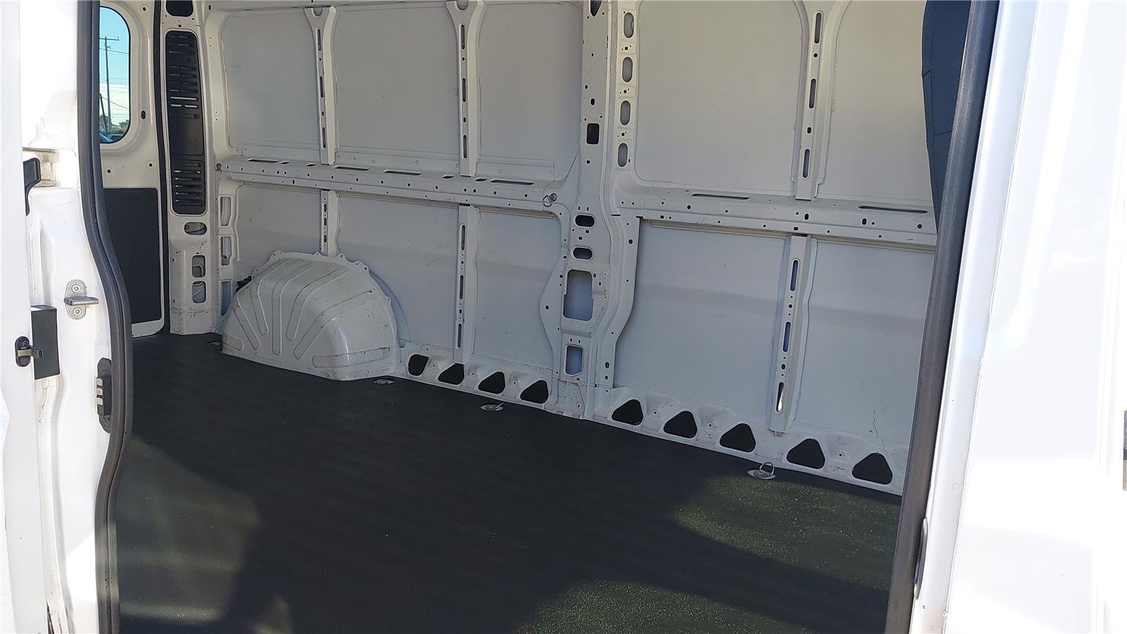 Used 2021 RAM ProMaster 2500 image 7