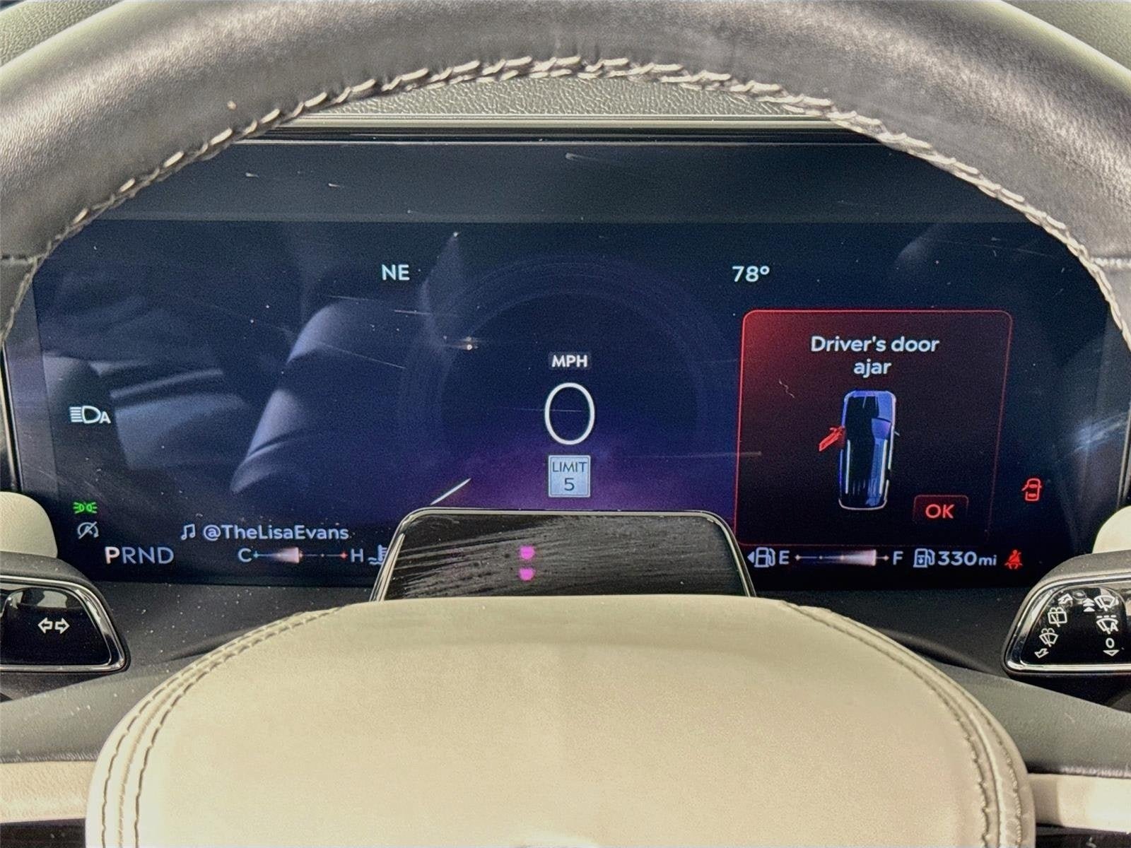 Used 2025 Lincoln Aviator AWD w/ Equipment Group 101A image 14