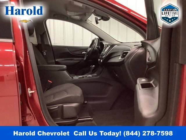 Used 2020 Chevrolet Equinox LT w/ Driver Convenience Package image 11