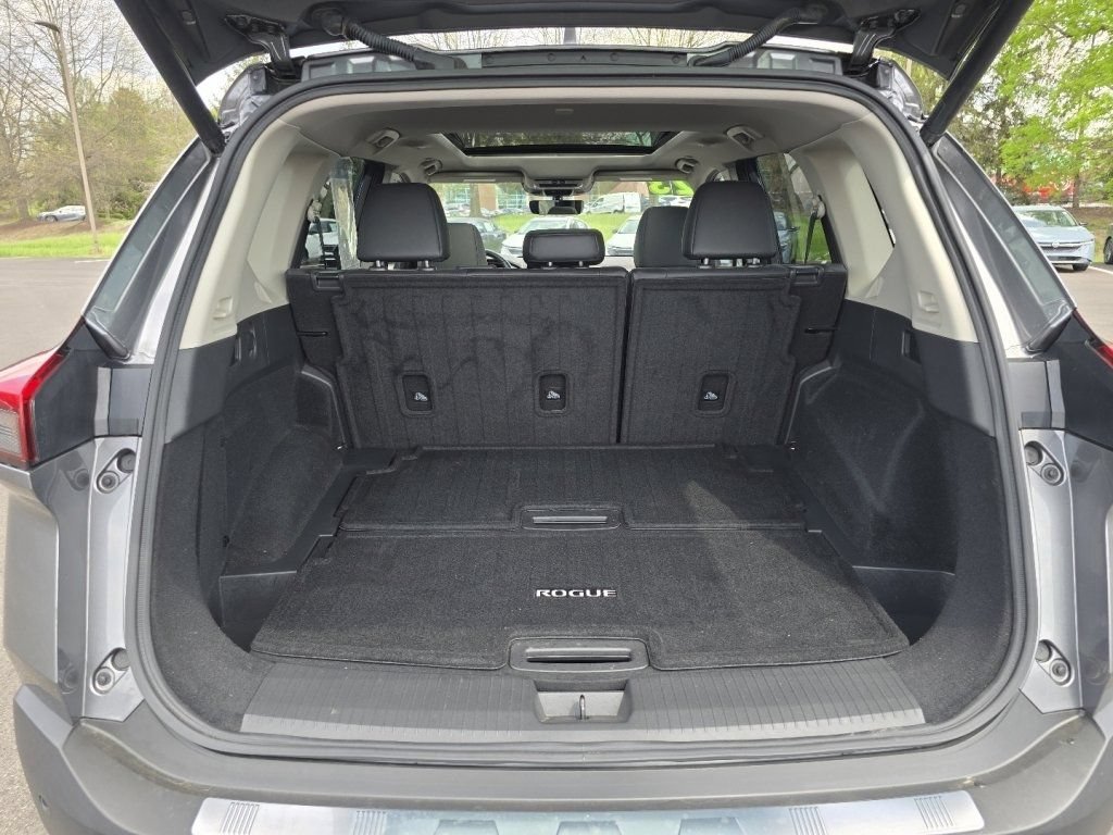 Used 2023 Nissan Rogue Platinum w/ Platinum Premium Package AWD/4WD image 18