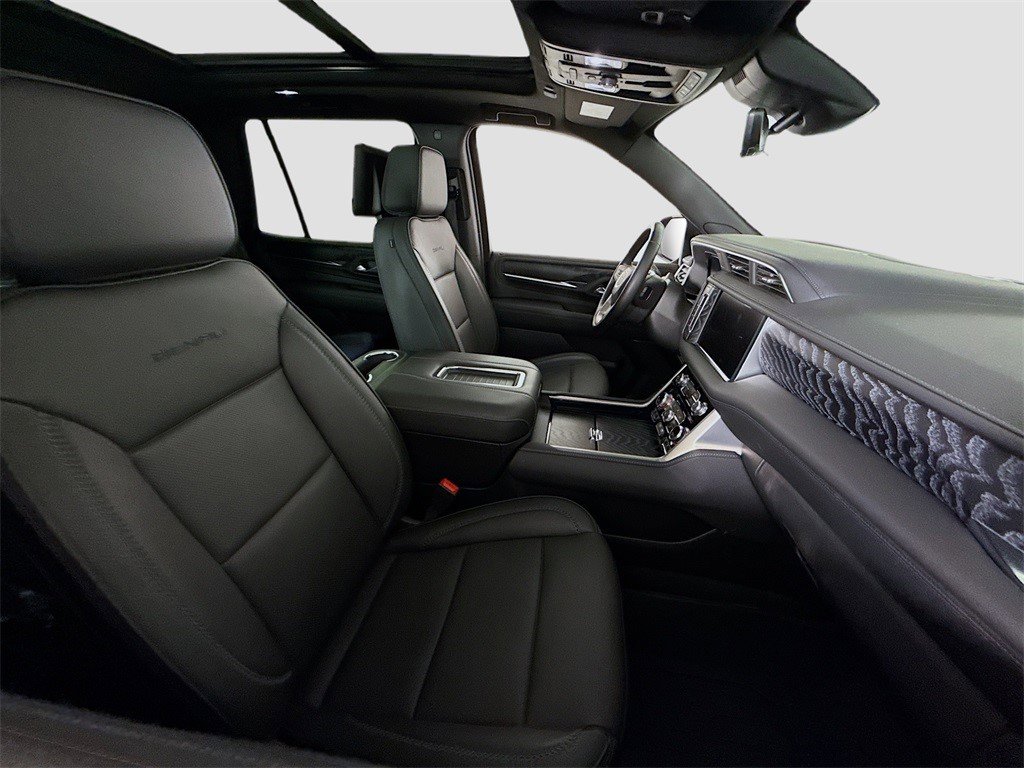 Certified 2024 GMC Yukon Denali w/ Denali Reserve Package image 24
