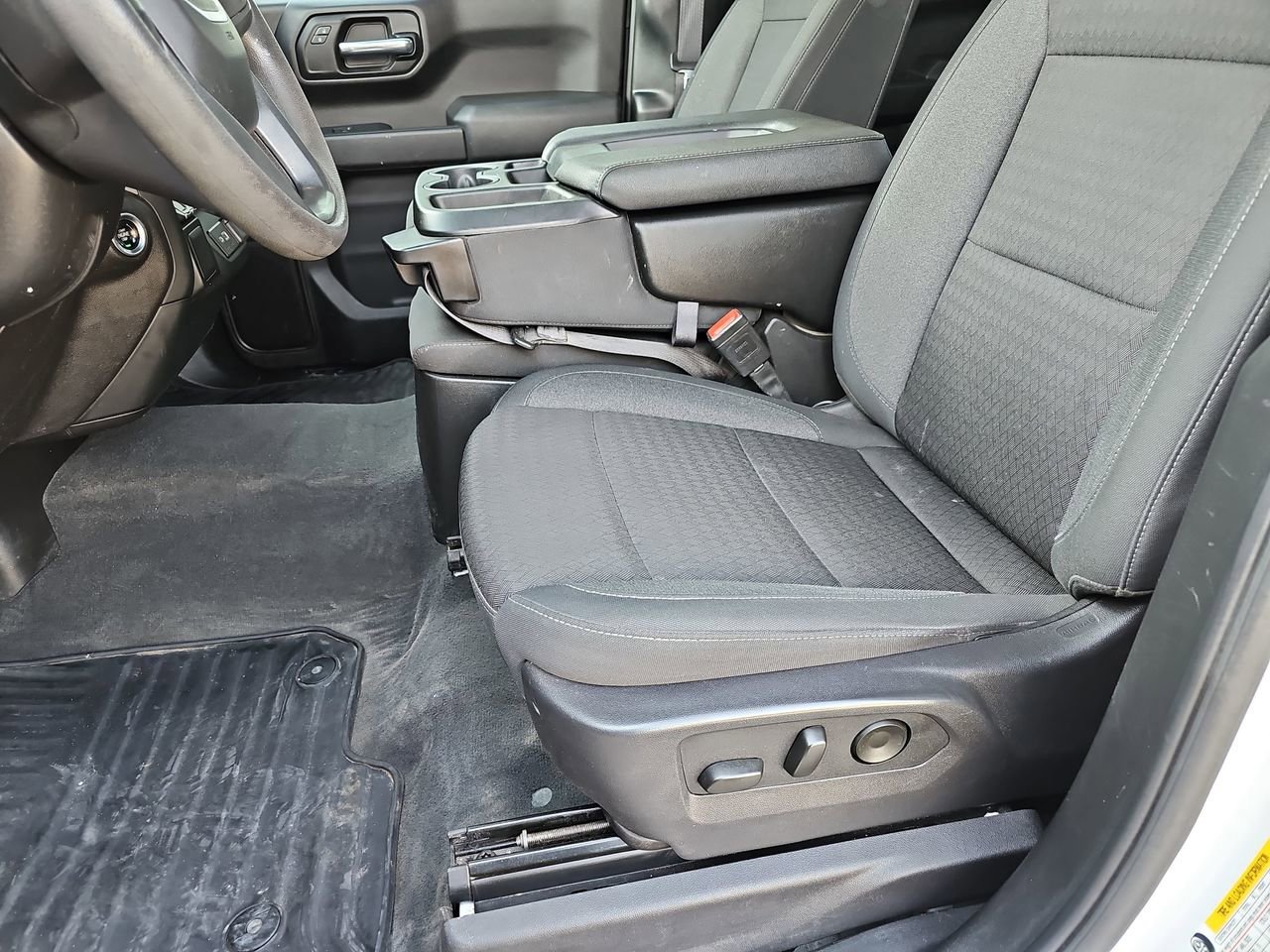 Used 2024 GMC Sierra 1500 Pro w/ Graphite Edition image 18