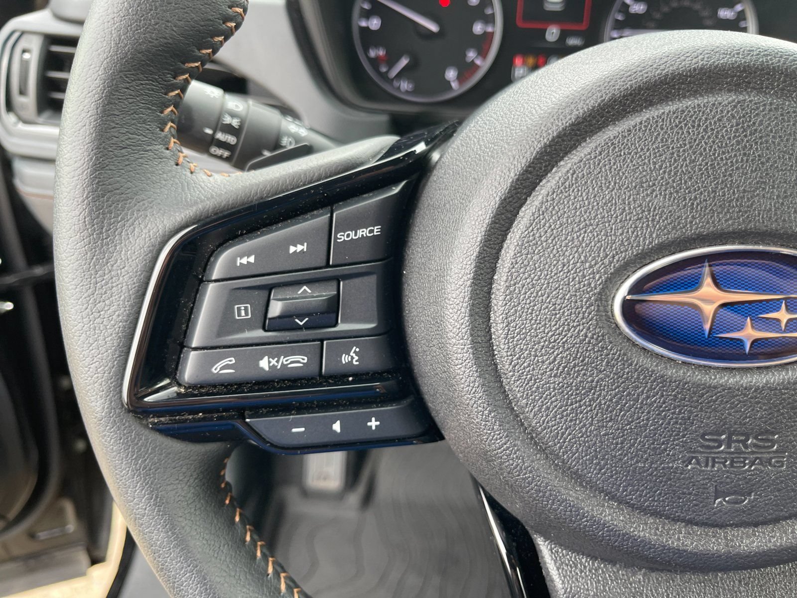 Used 2025 Subaru Forester Touring AWD/4WD image 28