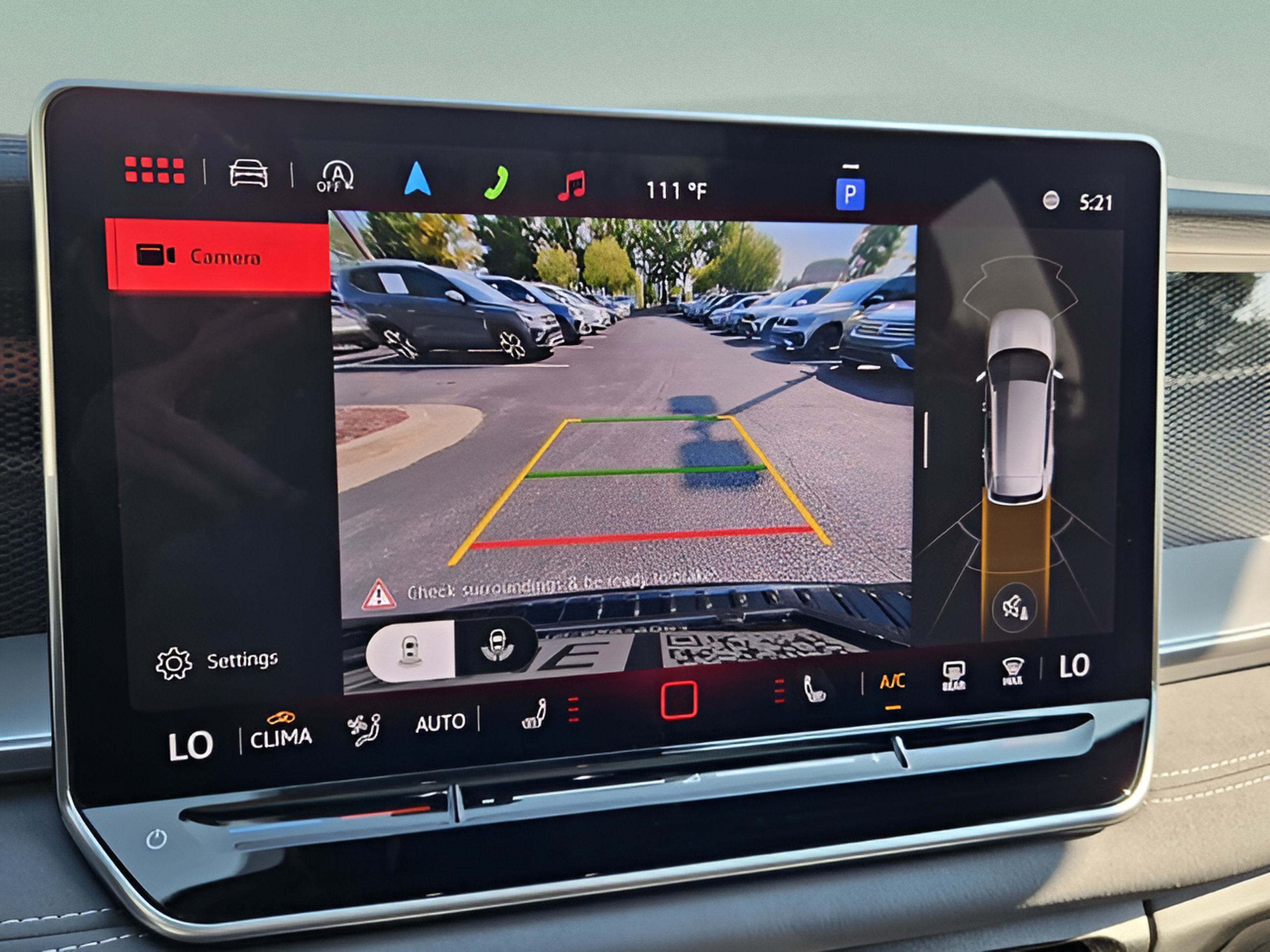 Used 2025 Volkswagen Tiguan SE R-Line AWD/4WD image 19