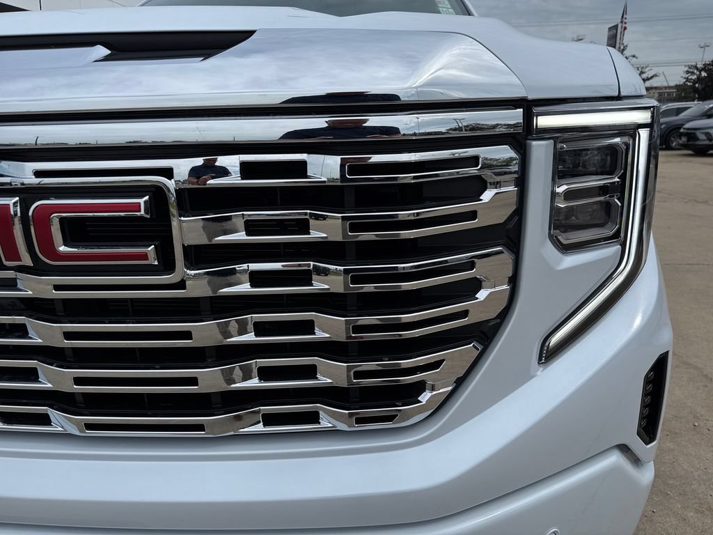 New 2026 GMC Sierra 1500 Denali AWD/4WD image 4