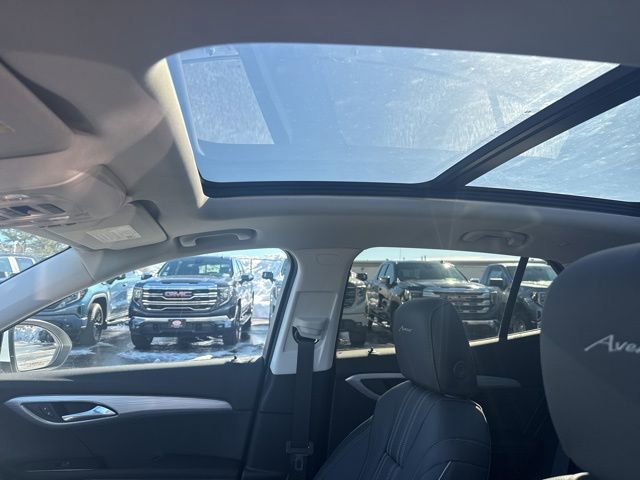 New 2026 Buick Envision Avenir image 18