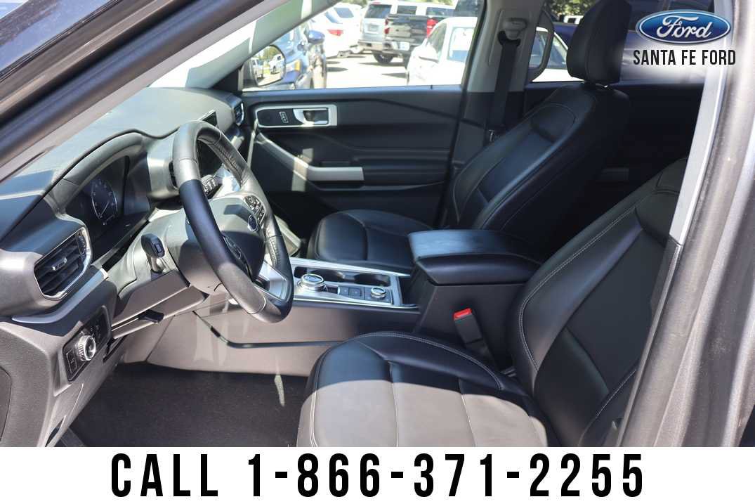New 2024 Ford Explorer XLT w/ Equipment Group 202A AWD/4WD image 20