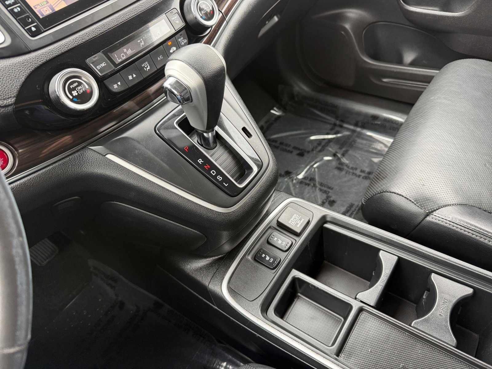 Used 2016 Honda CR-V Touring image 13