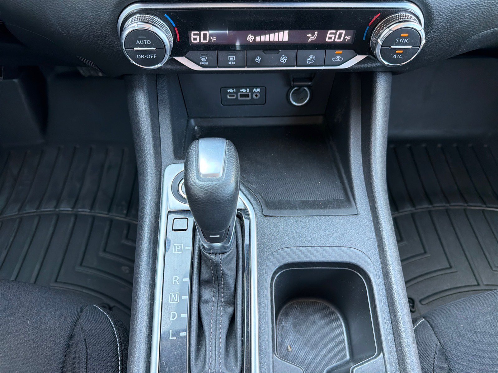 Used 2021 Nissan Sentra SV FWD image 22