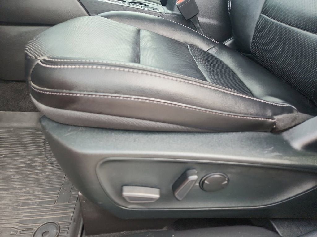 Used 2022 Ford Escape SEL AWD/4WD image 19