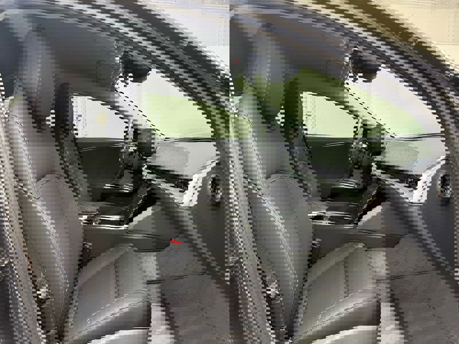 Used 2025 Lucid Air Touring image 22