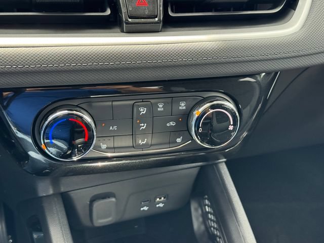 New 2026 Chevrolet TrailBlazer LT w/ Midnight Edition FWD image 16